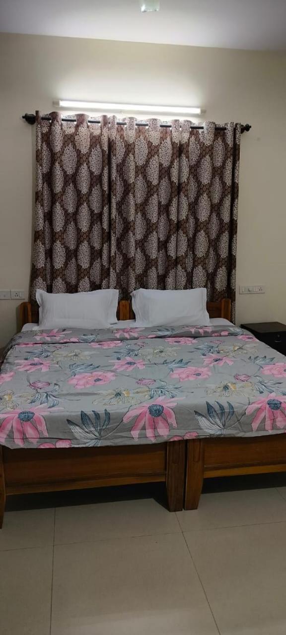 Brookside Service Apartment Bangalore Eksteriør bilde