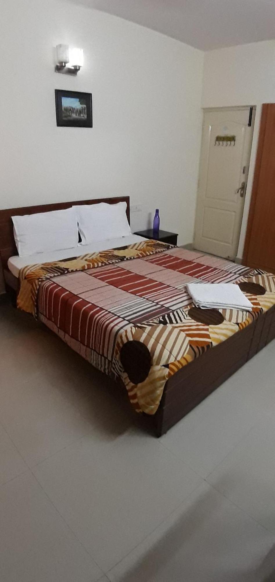 Brookside Service Apartment Bangalore Eksteriør bilde